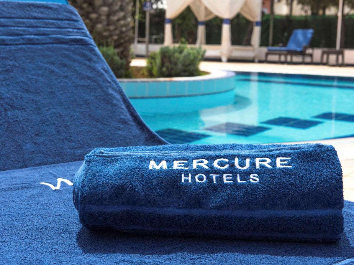 โรงแรมแกรนด์โฮเต็ลเมอร์คูเร่อัลเจอร์ แอร์โร่พอร์ท Maison Blanche ภายนอก รูปภาพ Mercure Hotels