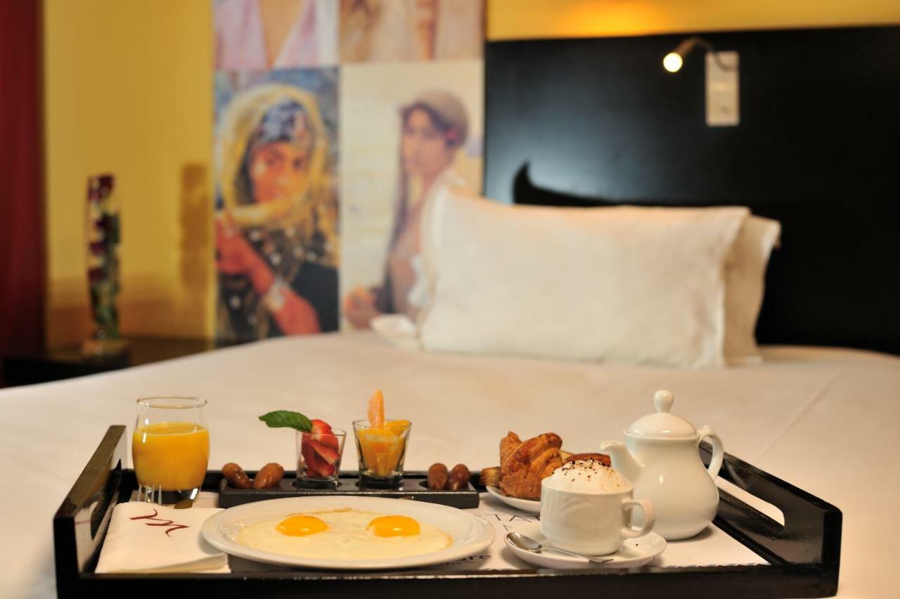 โรงแรมแกรนด์โฮเต็ลเมอร์คูเร่อัลเจอร์ แอร์โร่พอร์ท Maison Blanche ภายนอก รูปภาพ Room service